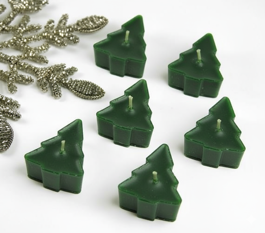 Christmas tree tea light candle (pack of 1)